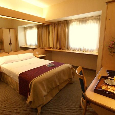 Hotel Aeroparque Inn & Suites Μπουένος Άιρες Εξωτερικό φωτογραφία