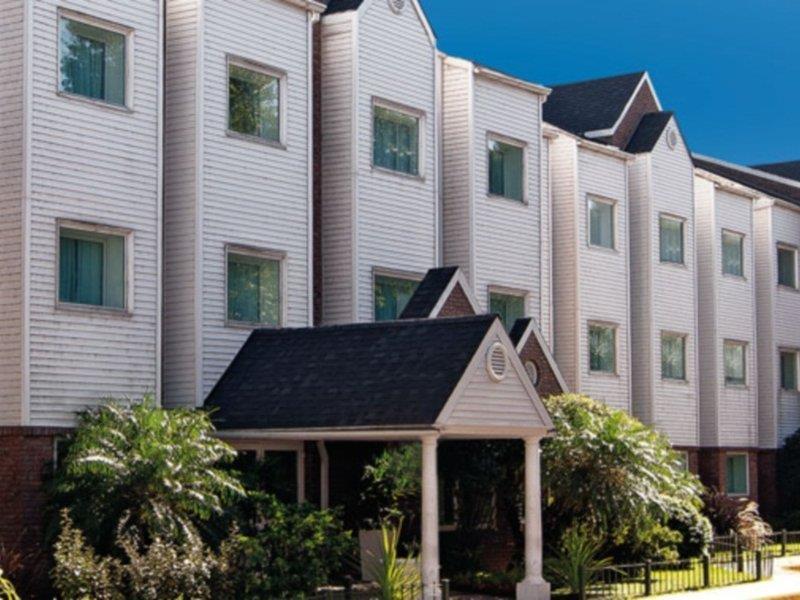 Hotel Aeroparque Inn & Suites Μπουένος Άιρες Εξωτερικό φωτογραφία