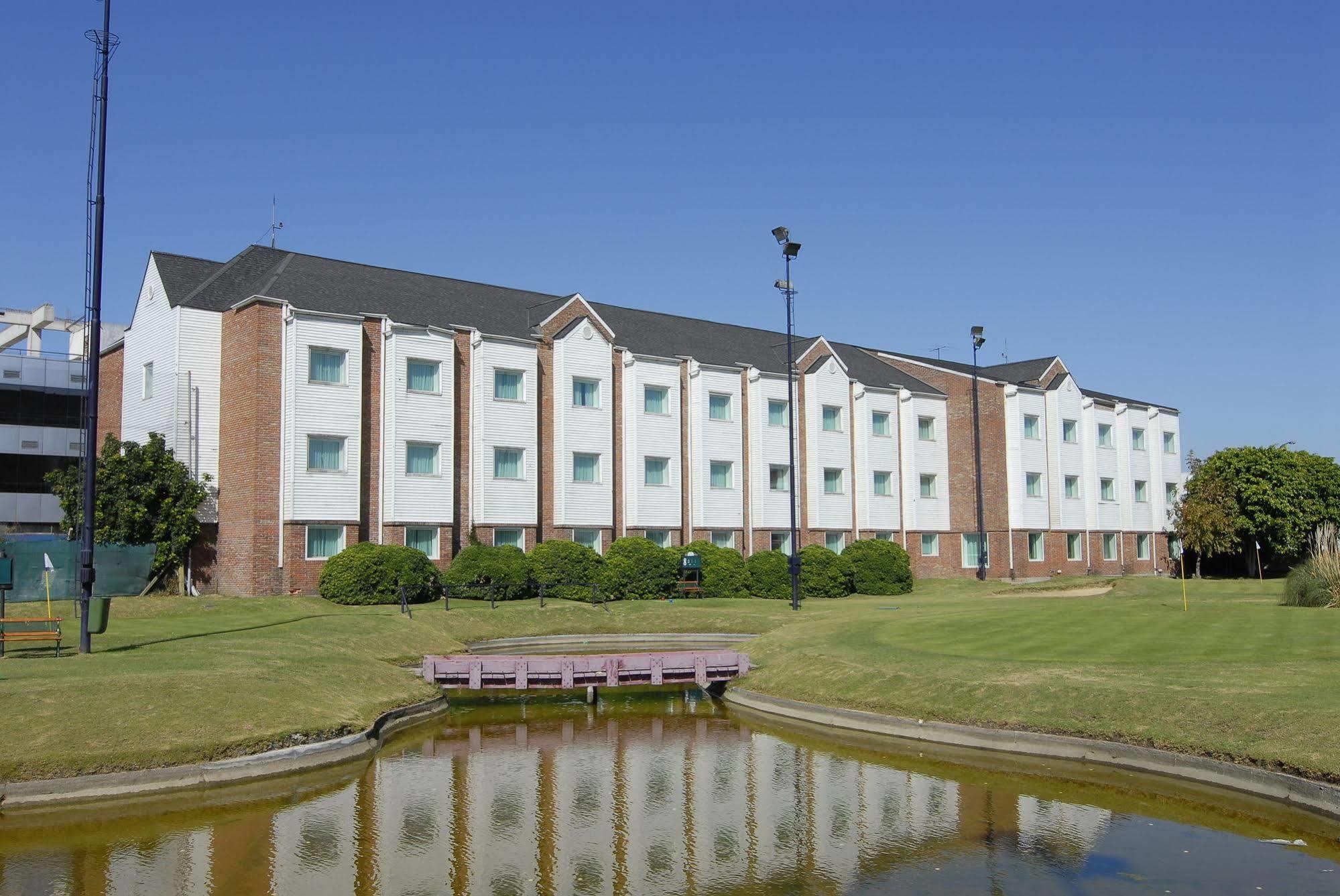 Hotel Aeroparque Inn & Suites Μπουένος Άιρες Εξωτερικό φωτογραφία