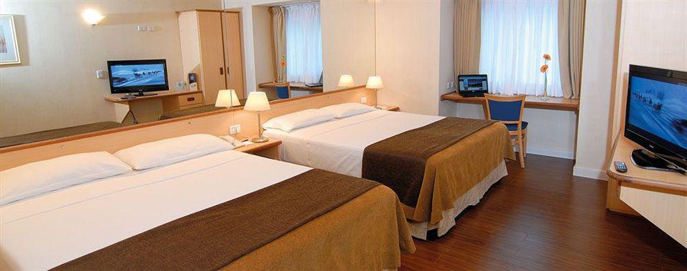 Hotel Aeroparque Inn & Suites Μπουένος Άιρες Εξωτερικό φωτογραφία